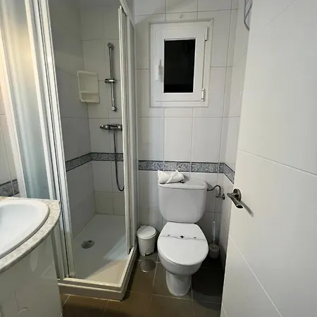 Апартаменты Apartamento 2ª Linea De Playa De Poniente *